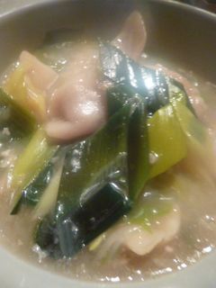 *餃子の翌日は餃子スープ*-レシピのメイン写真