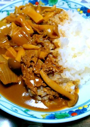 秋に食べよう!きのこたっぷりカレー-レシピのメイン写真