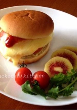 簡単美味しい♡ベーコンエッグバーガー♪-レシピのメイン写真