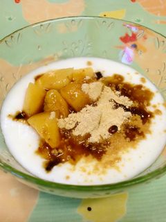 柿ヨーグルト☆きなこと黒蜜で♪-レシピのメイン写真
