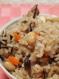 具だくさん炊き込み御飯☆-レシピのメイン写真