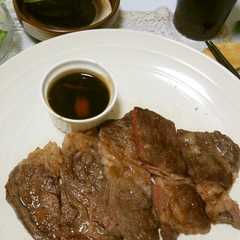 รูปของ ♡肉汁でわさびソース♡