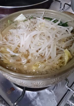 中華だしで！鶏と野菜のちゃちゃっと鍋-レシピのメイン写真