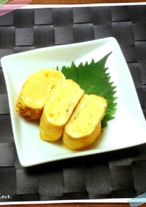 お弁当に♡しっとりジューシーなだし巻き卵-レシピのメイン写真