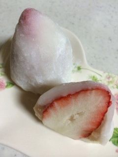 レンジと白玉粉で簡単♫苺大福-レシピのメイン写真