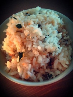 シソ香るシラスとサケの混ぜご飯-レシピのメイン写真