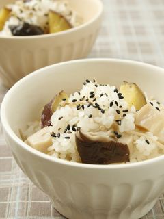 白だしできのことさつまいもの炊き込みご飯-レシピのメイン写真