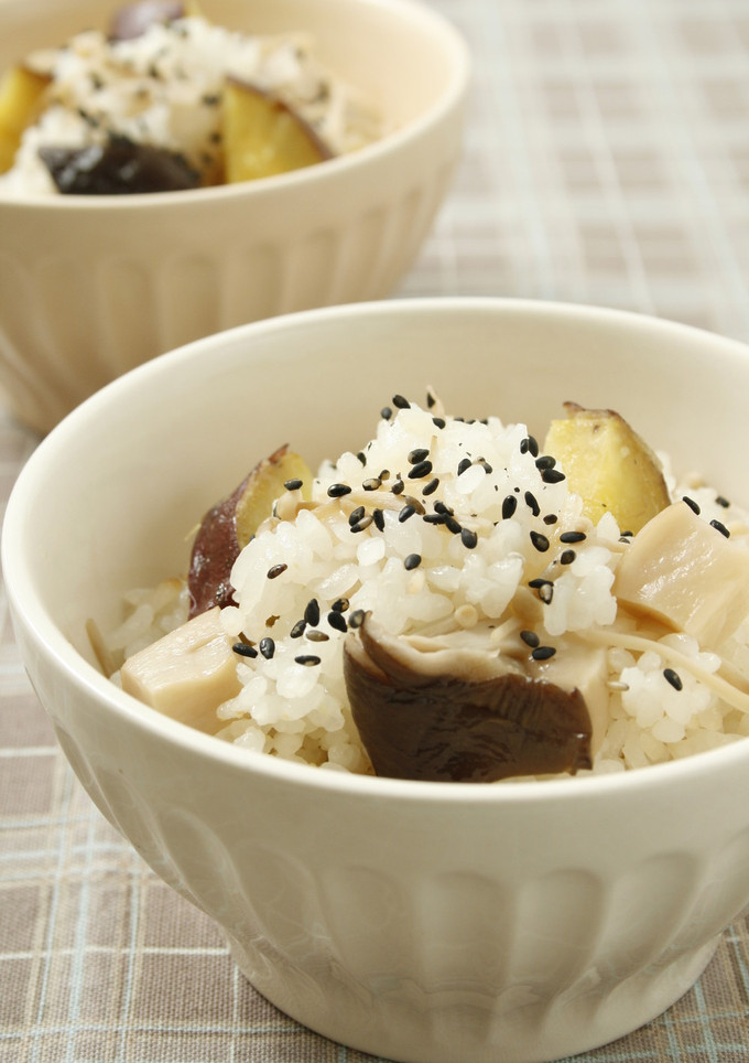白だしできのことさつまいもの炊き込みご飯-レシピのメイン写真