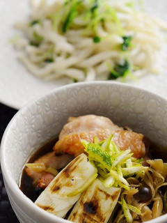 簡単に豪華な鶏汁つけうどん-レシピのメイン写真
