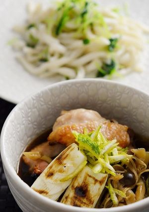 簡単に豪華な鶏汁つけうどん-レシピのメイン写真