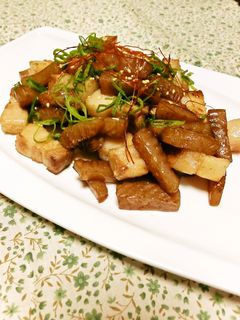 ひと手間で柔らか~豚バラこんにゃく炒め♪-レシピのメイン写真