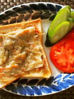 手間なし!市販きんぴらdeチーズトースト-レシピのメイン写真