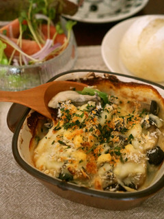 牡蠣とほうれん草の豆乳白味噌グラタン-レシピのメイン写真