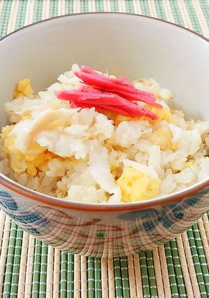リメイク☆焼魚（ブリ）と卵で混ぜご飯♪-レシピのメイン写真