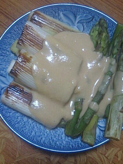 焼きねぎとアスパラのナッツだれ-レシピのメイン写真
