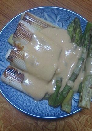 焼きねぎとアスパラのナッツだれ-レシピのメイン写真
