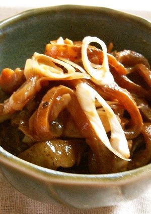 アケビの皮を味噌炒め-レシピのメイン写真