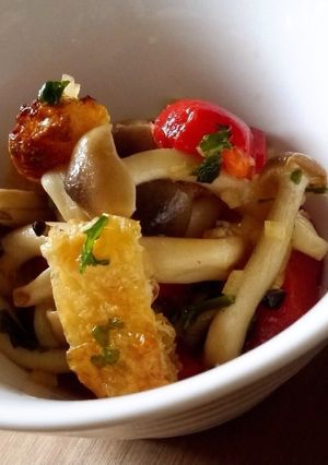 シメジと油揚げのこんがりサラダ-レシピのメイン写真