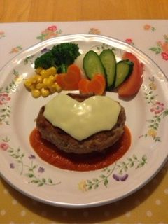 豆腐でかさまし☆チーズ入りハンバーグ-レシピのメイン写真