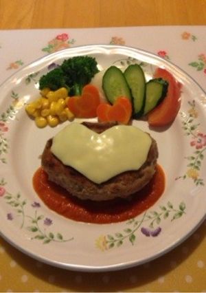 豆腐でかさまし☆チーズ入りハンバーグ-レシピのメイン写真