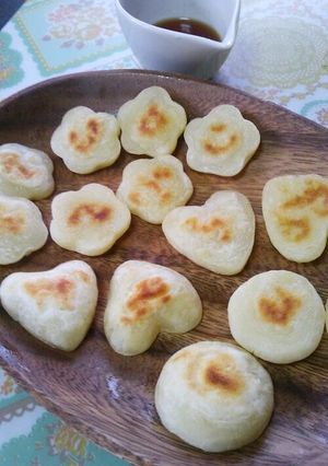 袋の中で簡単に可愛く！じゃがいも餅 ☆-レシピのメイン写真