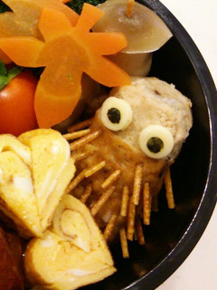 秋のキャラ弁☆簡単みのむしさん-レシピのメイン写真