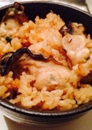 何杯も食べたくなる炊飯器で作る牡蠣飯♡-レシピのメイン写真