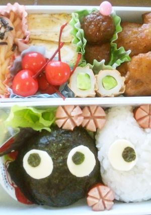 簡単♪まっくろくろすけ＆チビトトロ弁当-レシピのメイン写真