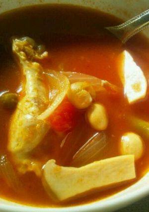 鶏手羽元とお豆のトマトスープ-レシピのメイン写真