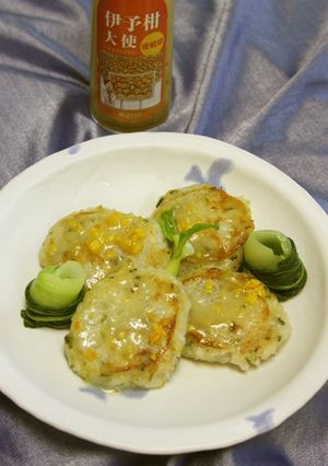 ご飯入りだよ♪れんこん餅-レシピのメイン写真