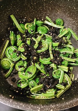 こごみの海苔炒め-レシピのメイン写真