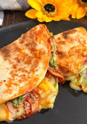 チーズベーコン卵と野菜のトルティーヤ-レシピのメイン写真