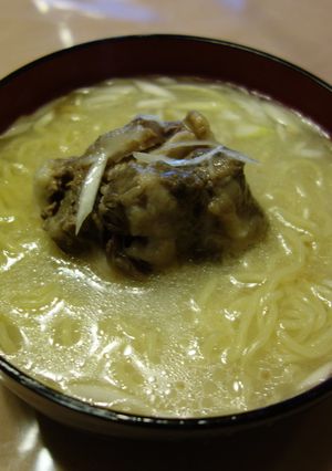 牛テールスープのラーメン-レシピのメイン写真