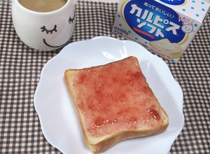 カルピスソフトでジャムトースト-レシピのメイン写真