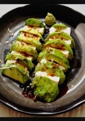クリームチーズとアボカド-レシピのメイン写真