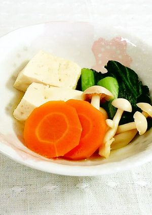 豆腐と小松菜・ブナピーの煮物♪-レシピのメイン写真