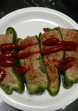 ヘルパーで簡単!ピーマンの肉詰め-レシピのメイン写真