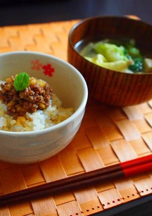 鉄分たっぷり＊ひき肉とバジルのふりかけ-レシピのメイン写真