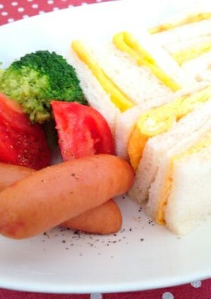 母の味!薄焼き卵のサンドイッチ-レシピのメイン写真