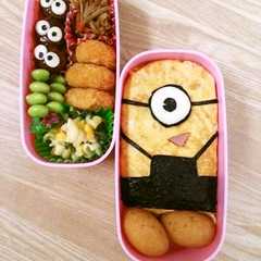 รูปของ キャラ弁★ミニオンのオムライス弁当★