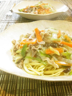 オッサンの寄せ鍋風パスタ-レシピのメイン写真