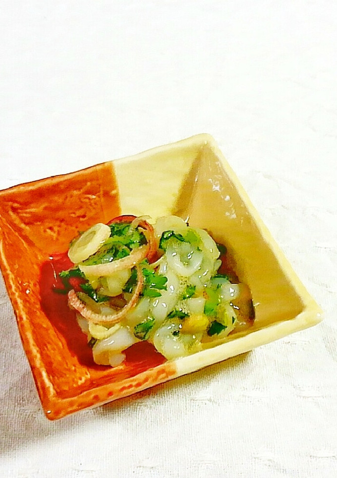いかと菊菜(春菊)・茗荷のわさびあえ♪-レシピのメイン写真