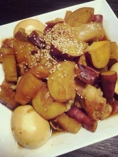 ほっこり旨い〜♡鶏とさつまいもの甘辛煮-レシピのメイン写真