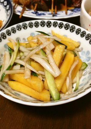 ☆サラダ☆柿と大根ときゅうり♪-レシピのメイン写真
