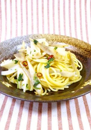 たっぷり根菜とチーズのパスタ♪-レシピのメイン写真