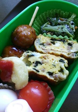 そぼろリメイク☆海苔とそぼろの玉子焼き-レシピのメイン写真