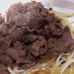 รูปของ 牛肉ともやしにはポン酢でしょ☆