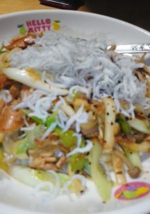 ペペロンチーノ風焼きうどん-レシピのメイン写真