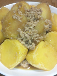 うまうまじゃが芋煮-レシピのメイン写真