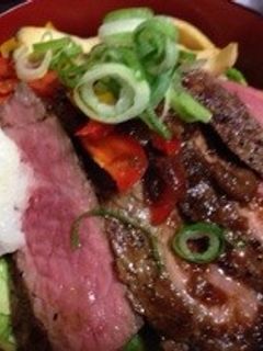 和風ソースのステーキ丼-レシピのメイン写真
